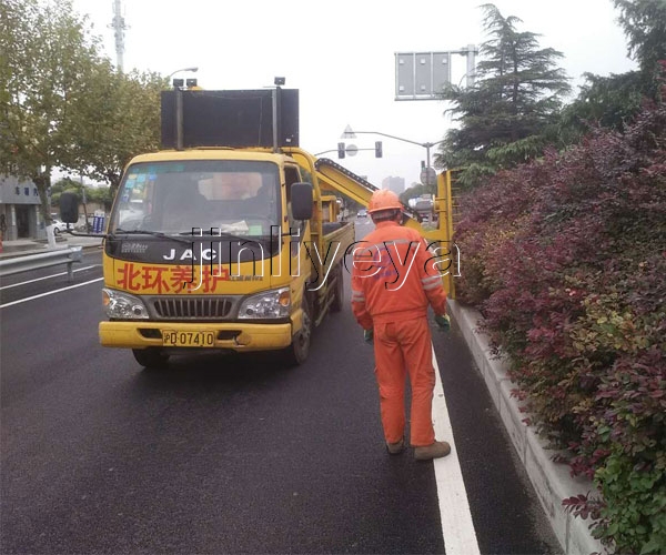 南京绿篱修剪机报价